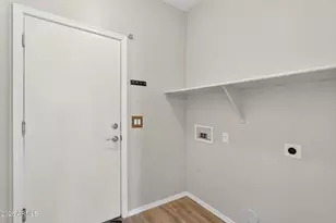 3351 E Clifton Ave, Gilbert, AZ 85295 - Photo 23