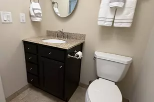 8482 E Chaparral Rd, Scottsdale, AZ 85250 - Photo 17