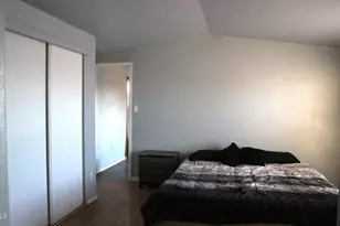 49815 N Eagle View Dr, Aguila, AZ 85320 - Photo 13