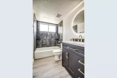 7300 N Dreamy Draw Drive #202, Phoenix, AZ 85020 - Photo 39