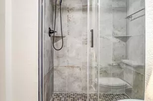 7300 N Dreamy Draw Dr, Phoenix, AZ 85020 - Photo 35