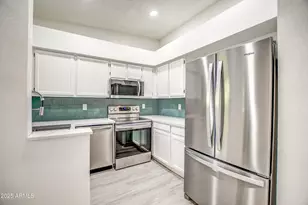 7300 N Dreamy Draw Dr, Phoenix, AZ 85020 - Photo 15