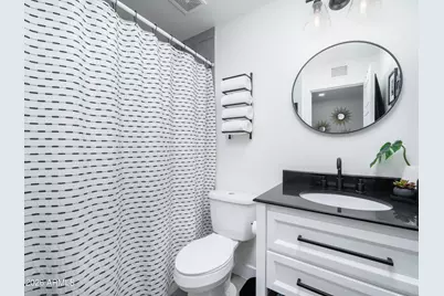 8145 N Central Avenue #17, Phoenix, AZ 85020 - Photo 19