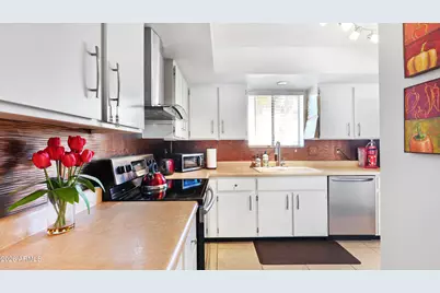 26401 S Howard Drive, Sun Lakes, AZ 85248 - Photo 15