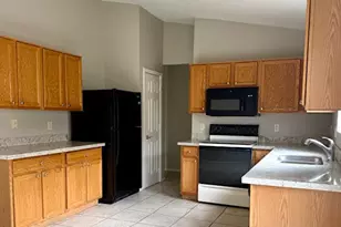 16508 N 113th Ave, Surprise, AZ 85378 - Photo 3