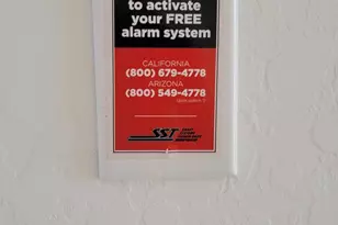 1313 E Glass Ln, Phoenix, AZ 85042 - Photo 37