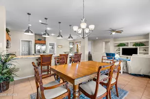 17372 W Hermosa Dr, Surprise, AZ 85387 - Photo 11