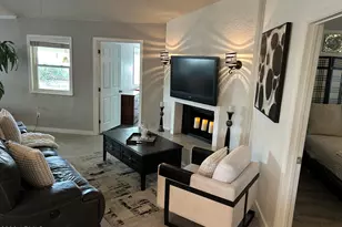 18802 N 36th Pl, Phoenix, AZ 85050 - Photo 3