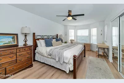 3021 E Wahalla Lane, Phoenix, AZ 85050 - Photo 13