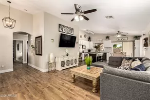 43301 W Chisholm Dr, Maricopa, AZ 85138 - Photo 7