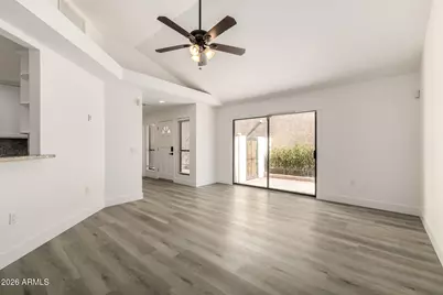 1425 E Commerce Avenue, Gilbert, AZ 85234 - Photo 5