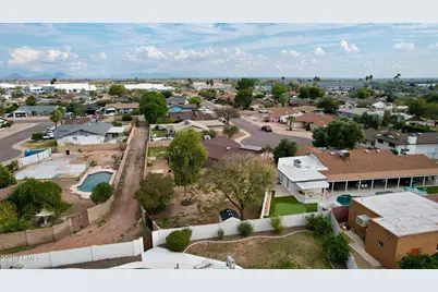 8626 E Columbus Avenue, Scottsdale, AZ 85251 - Photo 7