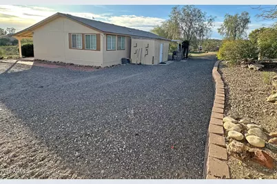 850 S 336th Avenue, Wickenburg, AZ 85390 - Photo 9