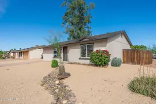 3556 E Helena Dr, Phoenix, AZ 85032 - Photo 3