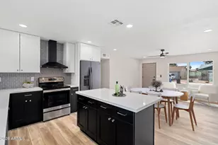 3556 E Helena Dr, Phoenix, AZ 85032 - Photo 5