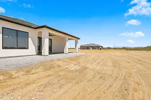 28243 N 220th Dr, Wittmann, AZ 85361 - Photo 35