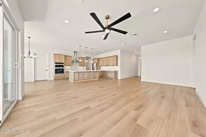 28243 N 220th Drive, Wittmann, AZ 85361 - Photo 25