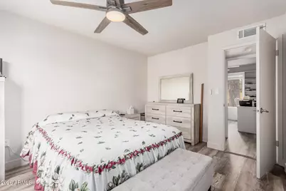 5433 S Mill Avenue, Tempe, AZ 85283 - Photo 15