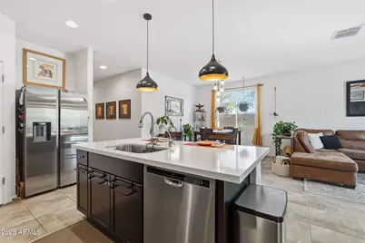 1677 E Jardin Place, Casa Grande, AZ 85122 - Photo 9