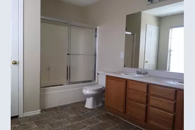 17041 W Marshall Lane, Surprise, AZ 85388 - Photo 9