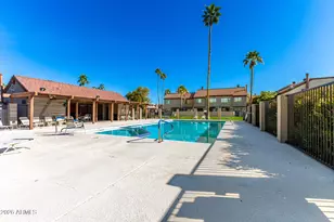 2040 S Longmore, Mesa, AZ 85202 - Photo 27