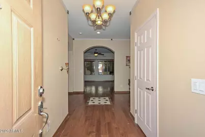 10841 W Angels Lane, Peoria, AZ 85373 - Photo 7