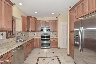 10841 W Angels Lane, Peoria, AZ 85373 - Photo 15