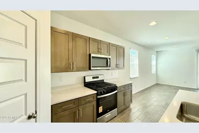 22004 N Celestial Way, Maricopa, AZ 85139 - Photo 7
