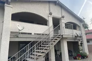 465 W Ivyglen St, Mesa, AZ 85201 - Photo 1