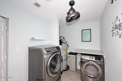 18245 N 42nd Place, Phoenix, AZ 85032 - Photo 11