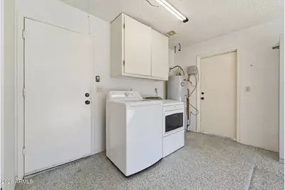 712 W Loughlin Drive, Chandler, AZ 85225 - Photo 31