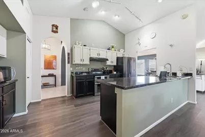 712 W Loughlin Drive, Chandler, AZ 85225 - Photo 13