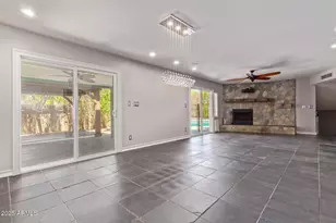 1640 E La Jolla Dr, Tempe, AZ 85282 - Photo 5