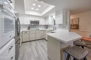 17404 N 99th Ave, Sun City, AZ 85373 - Photo 7