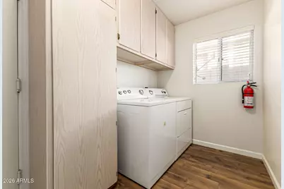 9041 W Escuda Drive, Peoria, AZ 85382 - Photo 25