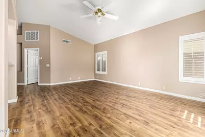 9041 W Escuda Drive, Peoria, AZ 85382 - Photo 5