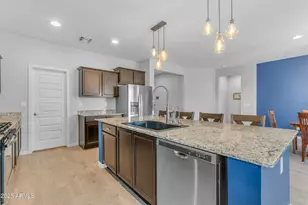 696 W Glen Canyon Dr, San Tan Valley, AZ 85140 - Photo 9