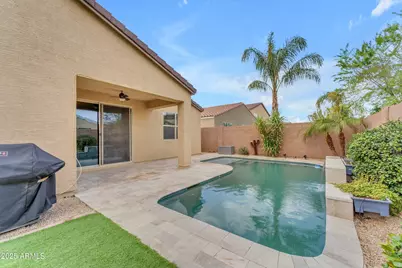 696 W Glen Canyon Drive, San Tan Valley, AZ 85140 - Photo 3