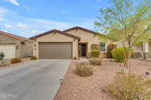 696 W Glen Canyon Dr, San Tan Valley, AZ 85140 - Photo 1