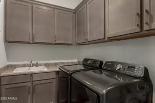 26121 N 19th Ln, Phoenix, AZ 85085 - Photo 19