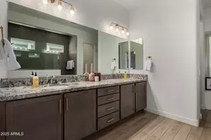 26121 N 19th Ln, Phoenix, AZ 85085 - Photo 17