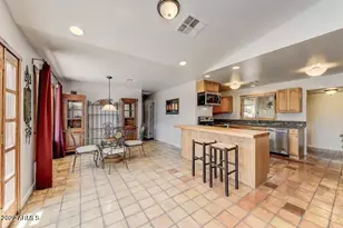 137 E Fremont Dr, Tempe, AZ 85282 - Photo 9