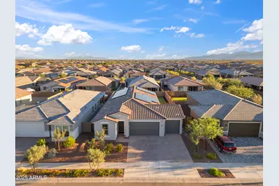 17829 W Red Fox Road, Surprise, AZ 85387 - Photo 1