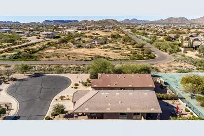 328 W Peak Place, San Tan Valley, AZ 85143 - Photo 41