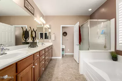 328 W Peak Place, San Tan Valley, AZ 85143 - Photo 25