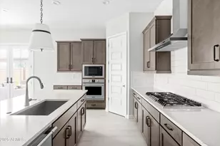 21425 N 59th St, Phoenix, AZ 85054 - Photo 7