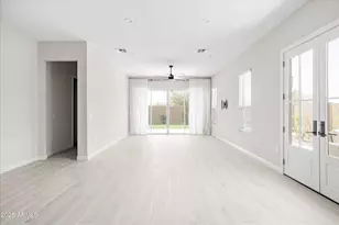 21425 N 59th St, Phoenix, AZ 85054 - Photo 9