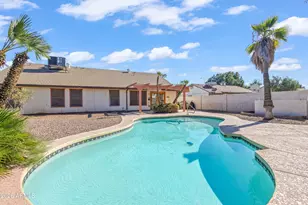 230 S Hazelton Dr, Chandler, AZ 85226 - Photo 31