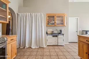 230 S Hazelton Dr, Chandler, AZ 85226 - Photo 15