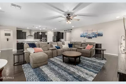 26132 N 52nd Lane, Phoenix, AZ 85083 - Photo 13